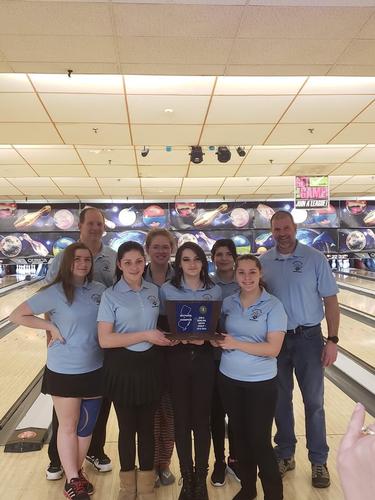 The girls bowling team won the North Group 1 Sectional Title with one of their best performances of the season.  Congratulations to out players and coaches! 