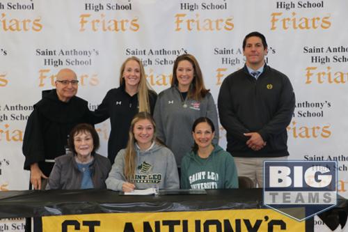 Julia Charvat committed to St. Leo University 