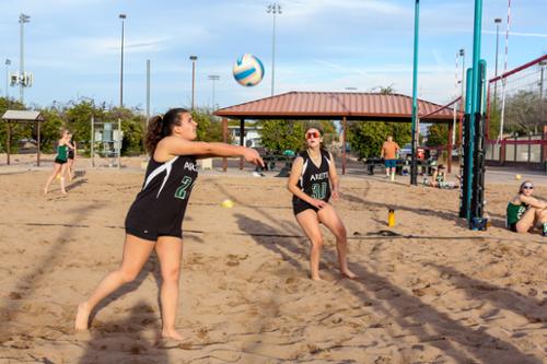 Girls Varsity Beach Volleyball