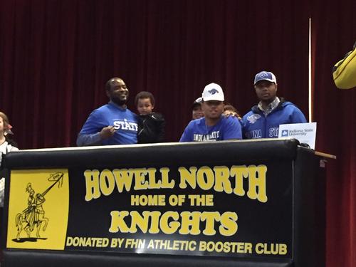 RheNeze Galtney signs with Indiana State University to play football