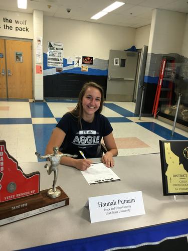 Hannah Putnam signed with Utah State.  April 14, 2016