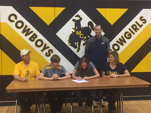 Vosler signs with Murray State! Congratulations! Go Cowgirls!