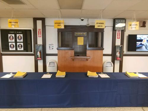Spring 2018 Parent Meeting - Sign In Table