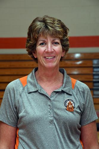 8th Grade Volleyball Coach Cindy Angle