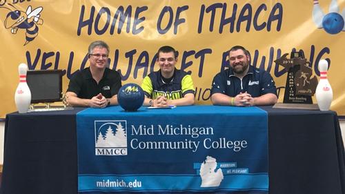 2017-18 Bowling Signing
Josh Baumann - Mid Michigan Community College