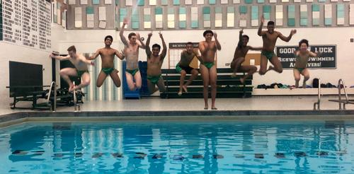 Boys Varsity Swimming