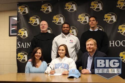Congratulations to Bianca Skelton on committing to Johns Hopkins University for Track and Field (pole vault). 
